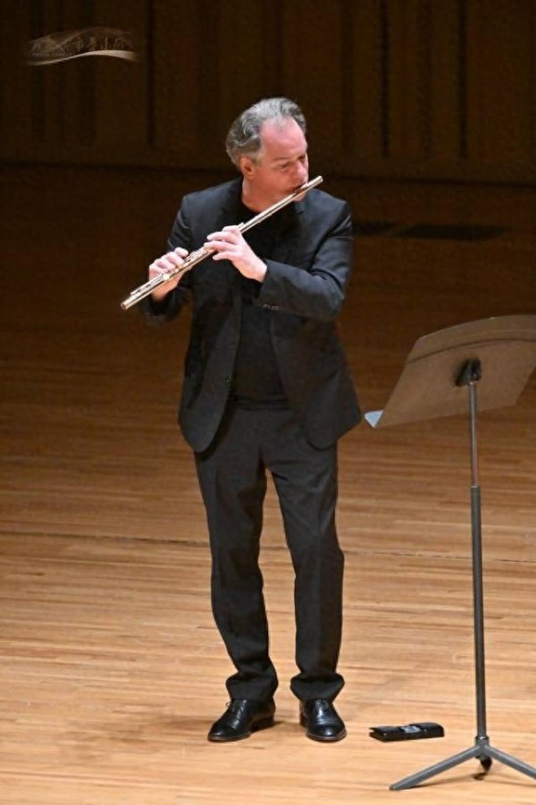 众豪配资 领略顶级长笛演奏 柏林爱乐乐团在成都上演四重奏