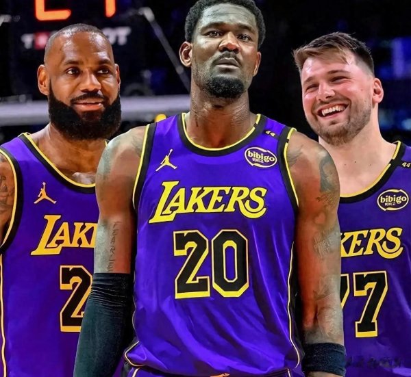 鼎豪配资 场均4分的艾顿 湖人到底是捡到宝了 还是坐实了“休赛期总冠军”?